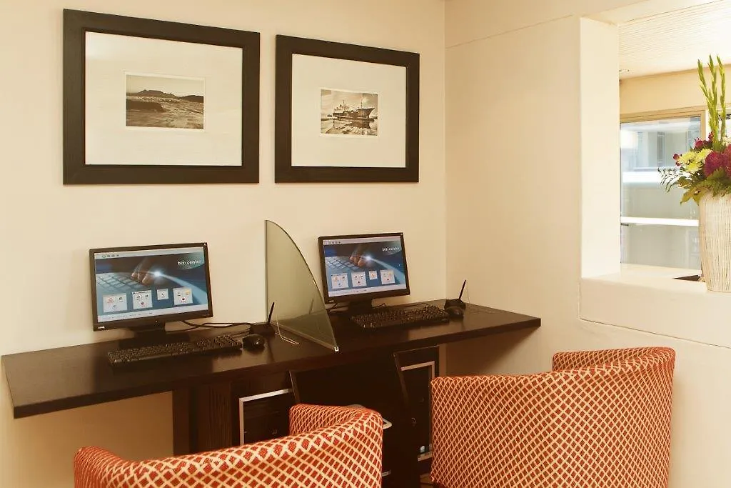 Protea Hotel By Marriott Cape Town Cape Castle